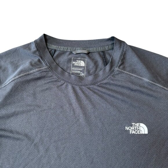 North Face Shirt Mens Large Flashdry Breathable Lightweight Short Sleeve - Picture 2 of 6
